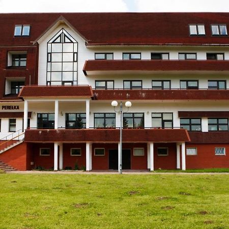 Perelka Natura Tour Hotel Чисна Екстериор снимка