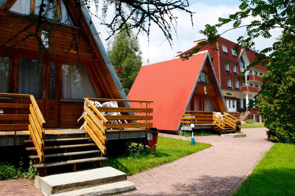 Perelka Natura Tour Hotel Чисна Екстериор снимка