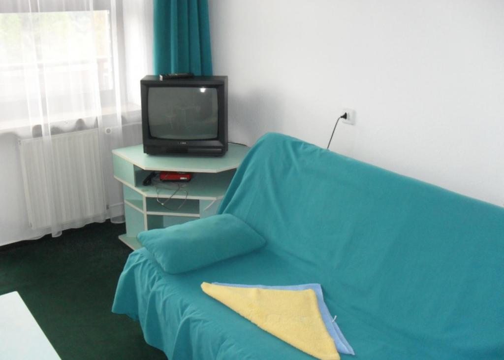 Perelka Natura Tour Hotel Чисна Екстериор снимка