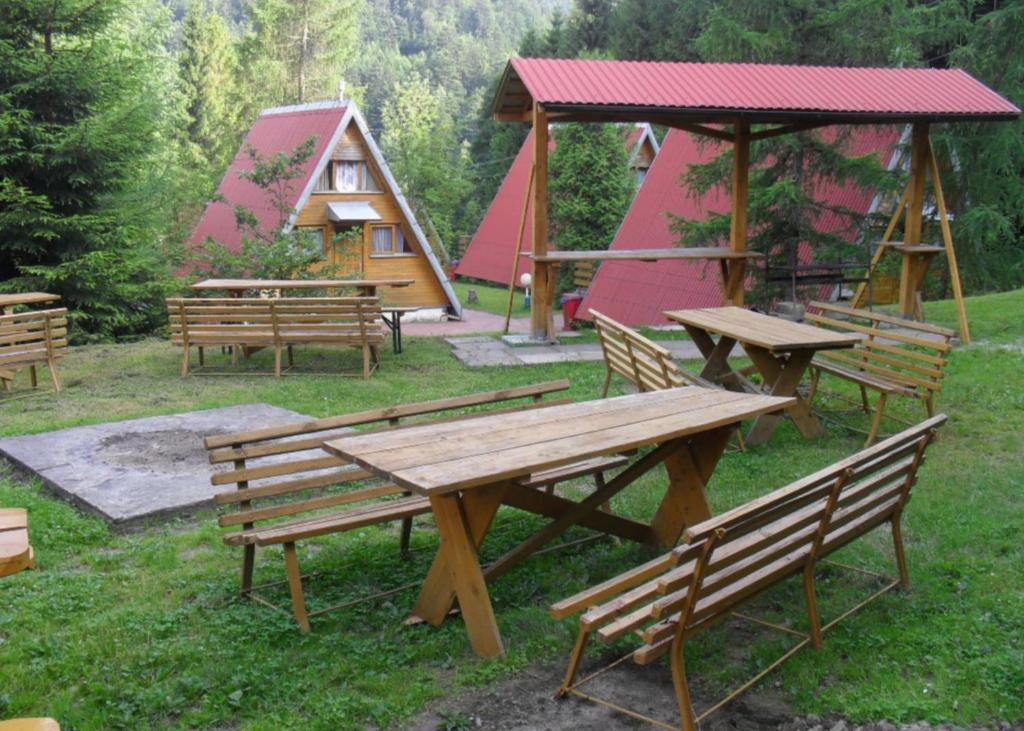 Perelka Natura Tour Hotel Чисна Екстериор снимка