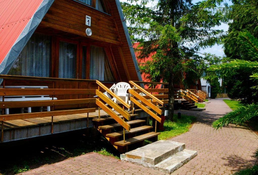 Perelka Natura Tour Hotel Чисна Екстериор снимка